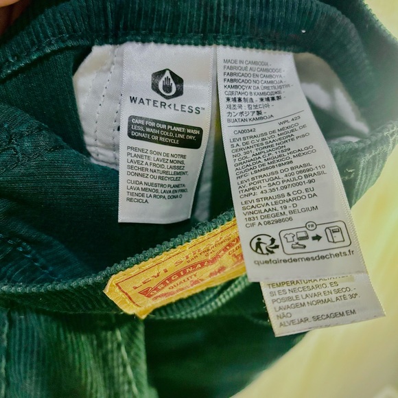 Levi’s ‘94 Baggy Corduroy Pants — Size 26 - Picture 9 of 9